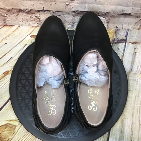 Seychelles Women’s Black Twisted Leather Side Zip Slip On Booties Boots Size 6 - Picture 4 of 8